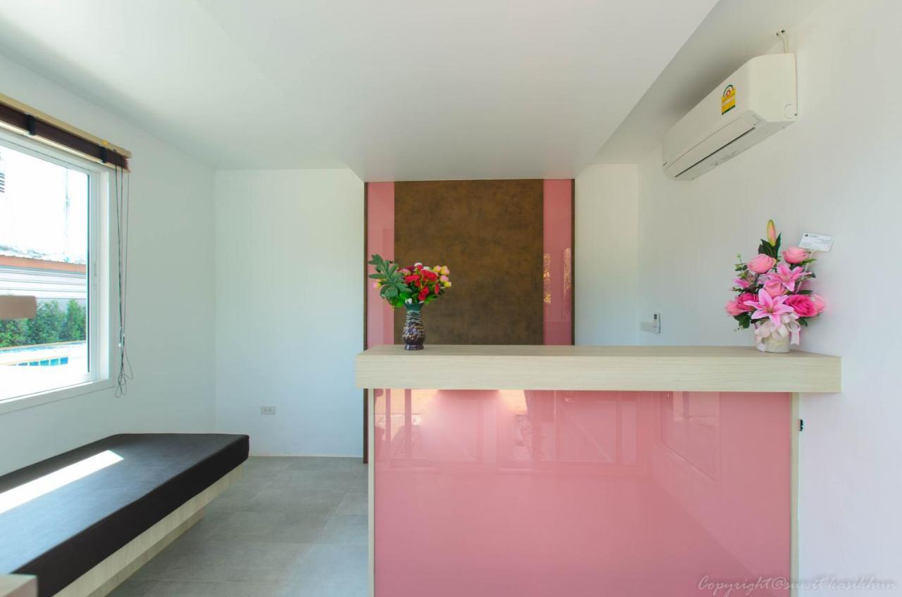 Pinky Hotel By Kanchana (Adults Only) Ko Lanta Екстериор снимка